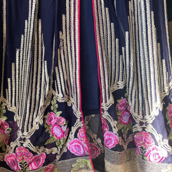 Pakistani party dress - Picture 4 of 7